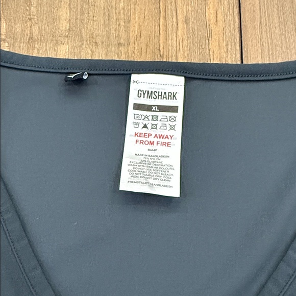 Gymshark Crossover Long Sleeve Crop Top - Picture 6 of 7